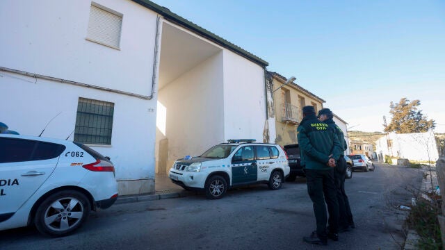Dos guardias civiles en Córdoba