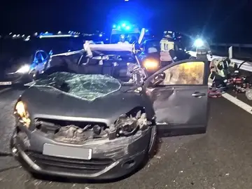 Ocho personas han requerido atención médica, dos de las cuales han resultado gravemente heridas, tras un accidente de tráfico múltiple en la Autovía del Mediterráneo A-7, a la altura de Alhama de Murcia Ocho personas han requerido atención médica, dos de las cuales han resultado gravemente heridas, tras un accidente de tráfico múltiple en la Autovía del Mediterráneo A-7, a la altura de Alhama de Murcia