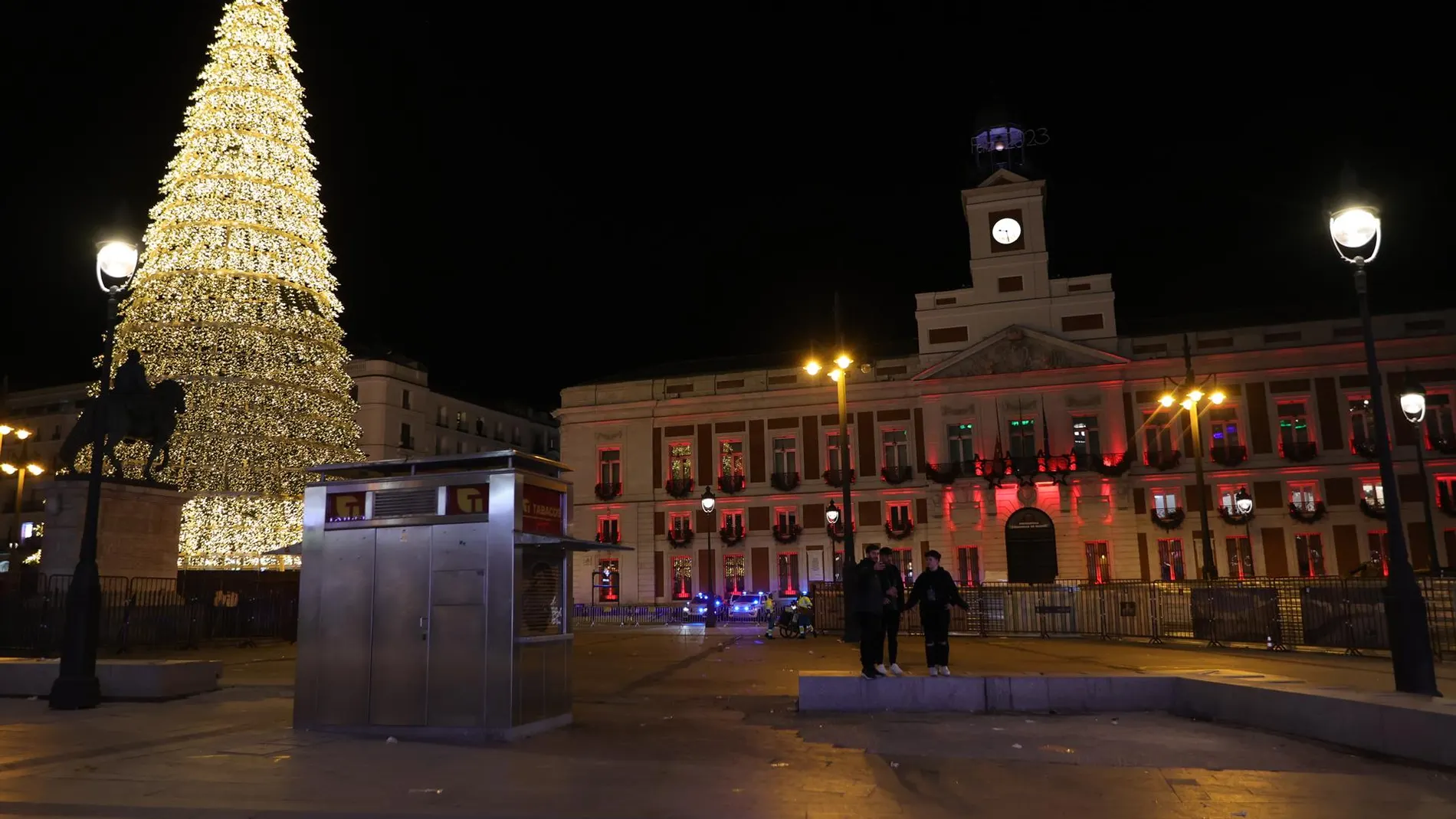Los servicios de limpieza recogen 34.050 kilos de residuos en el dispositivo desplegado en la Puerta del Sol