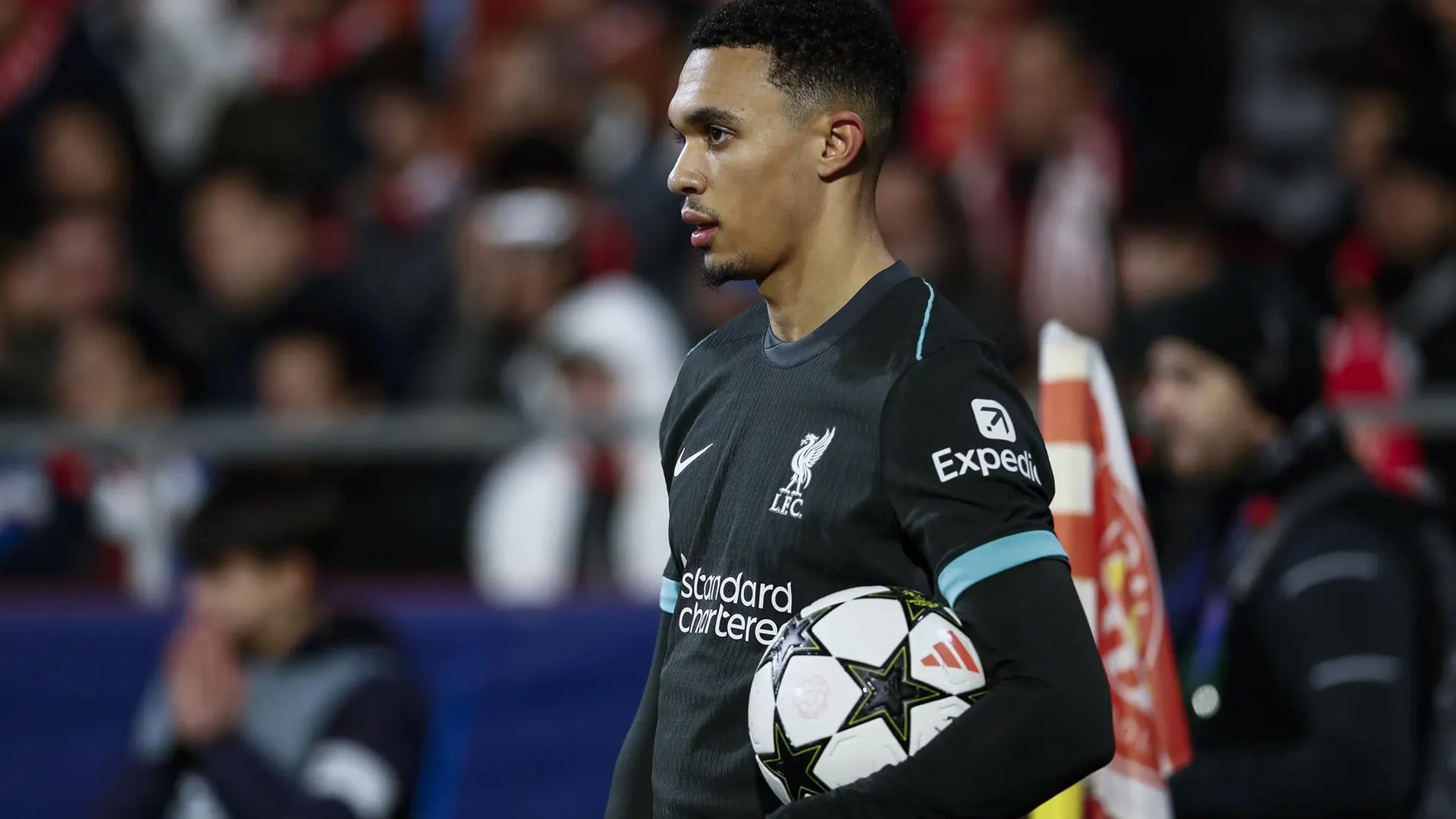 MADRID.-El Liverpool rechaza una oferta del Real Madrid por Alexander-Arnold