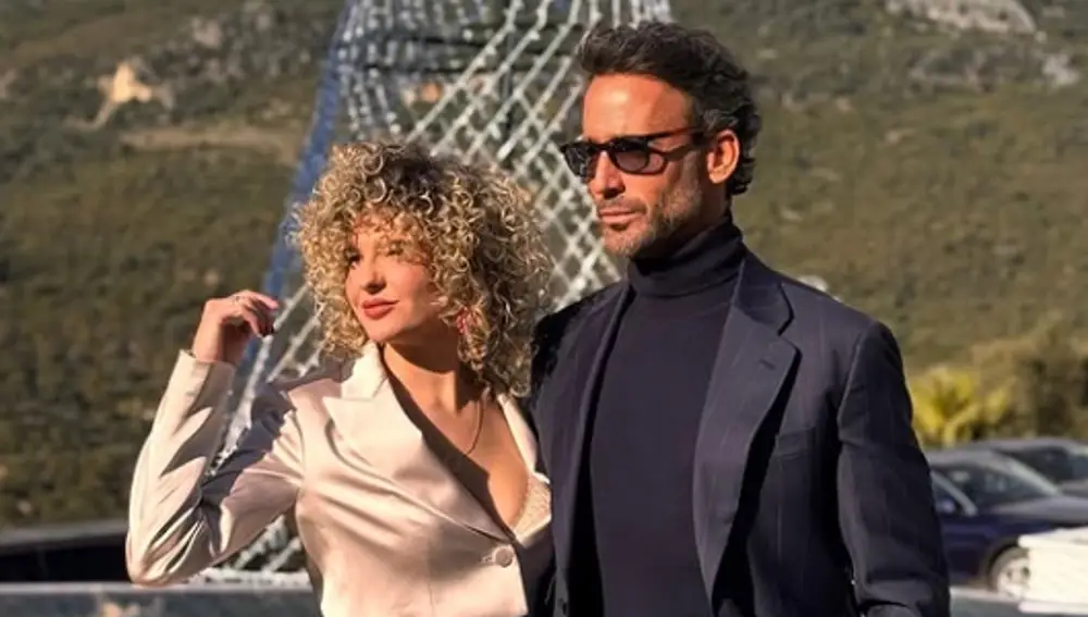 Álvaro Muñoz Escassi y Sheila Casas