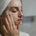 Dile adiós a las impurezas con este cepillo facial por menos de lo que piensas 