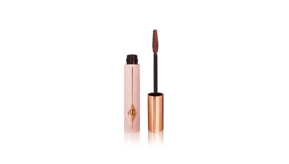 Berry-brown mascara
