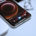 Apple zanja el problema de las escuchas de conversaciones privadas de Siri con el pago de 95 millones de dólares