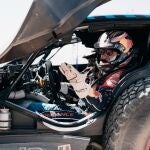 Carlos Sainz, en el momento de llegar al final de la crono 48 h