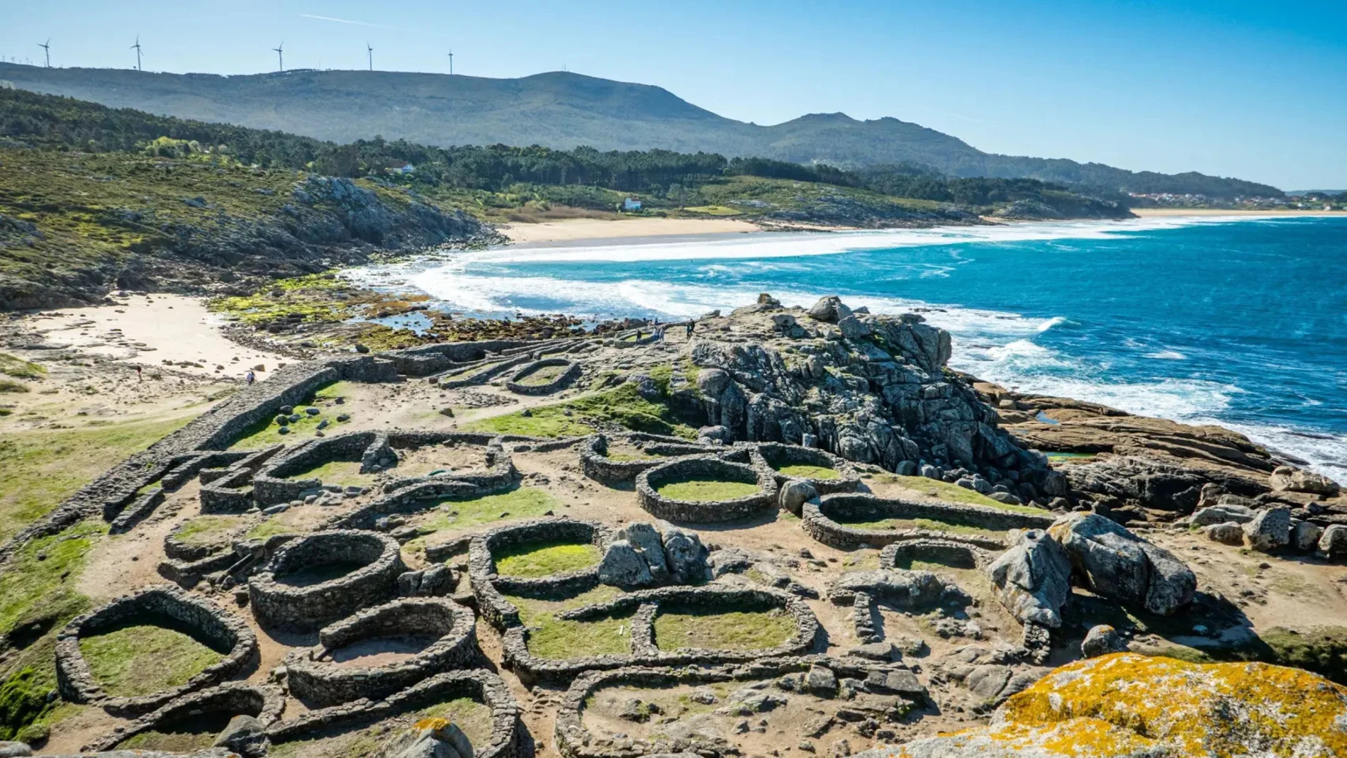 Este asentamiento arqueológico es un viaje en el tiempo en el corazón de la Rías Baixas
