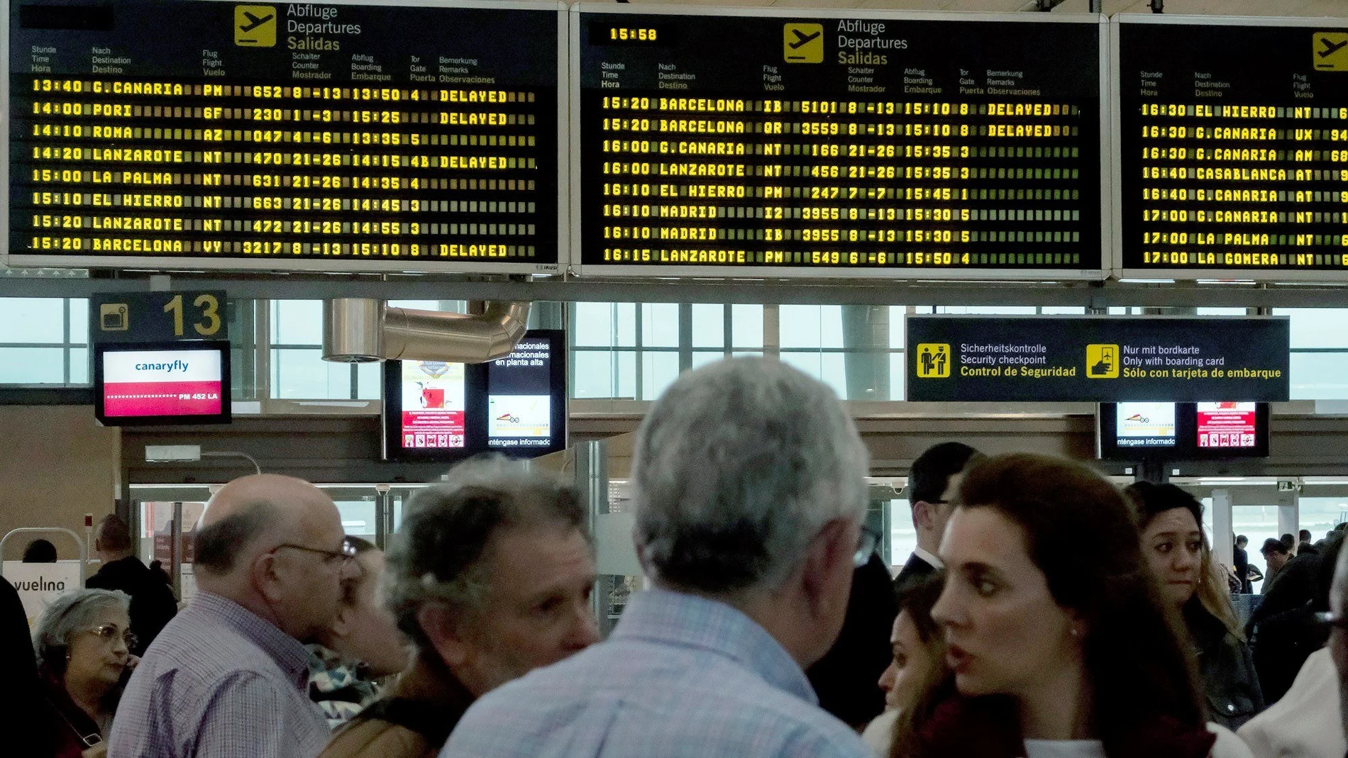 Aparcar en aeropuertos y estaciones de tren