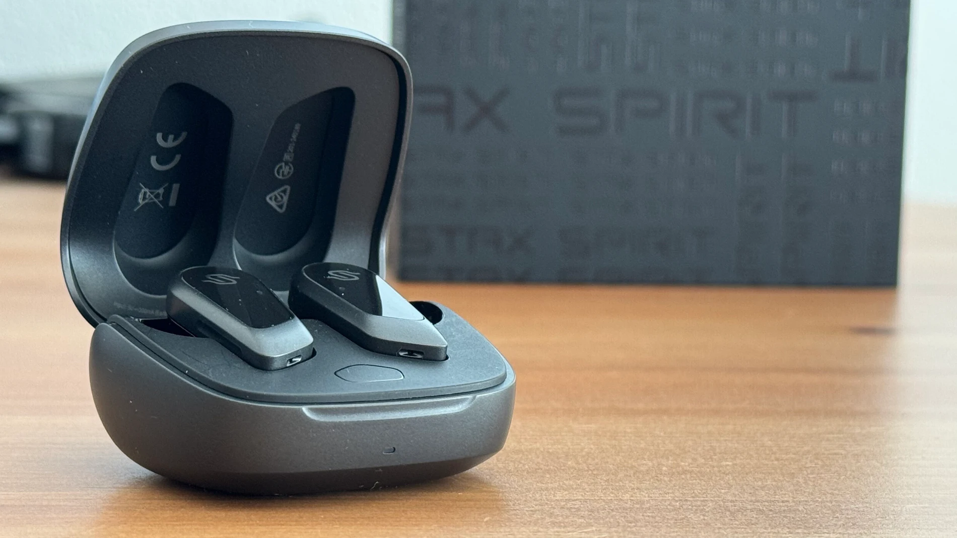 Auriculares Edifier STAX Spirit S10_5