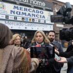 Inma Sanz presenta la remodelación integral del entorno del Mercado de Numancia