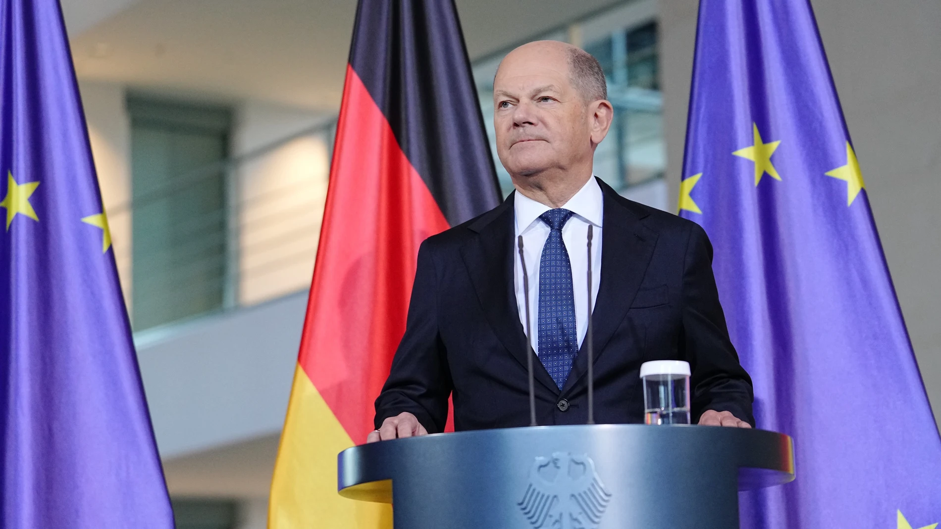 08 January 2025, Berlin: Germany's Chancellor Olaf Scholz speaks during a press conference in the Federal Chancellery. Photo: Kay Nietfeld/dpa08/01/2025 ONLY FOR USE IN SPAIN