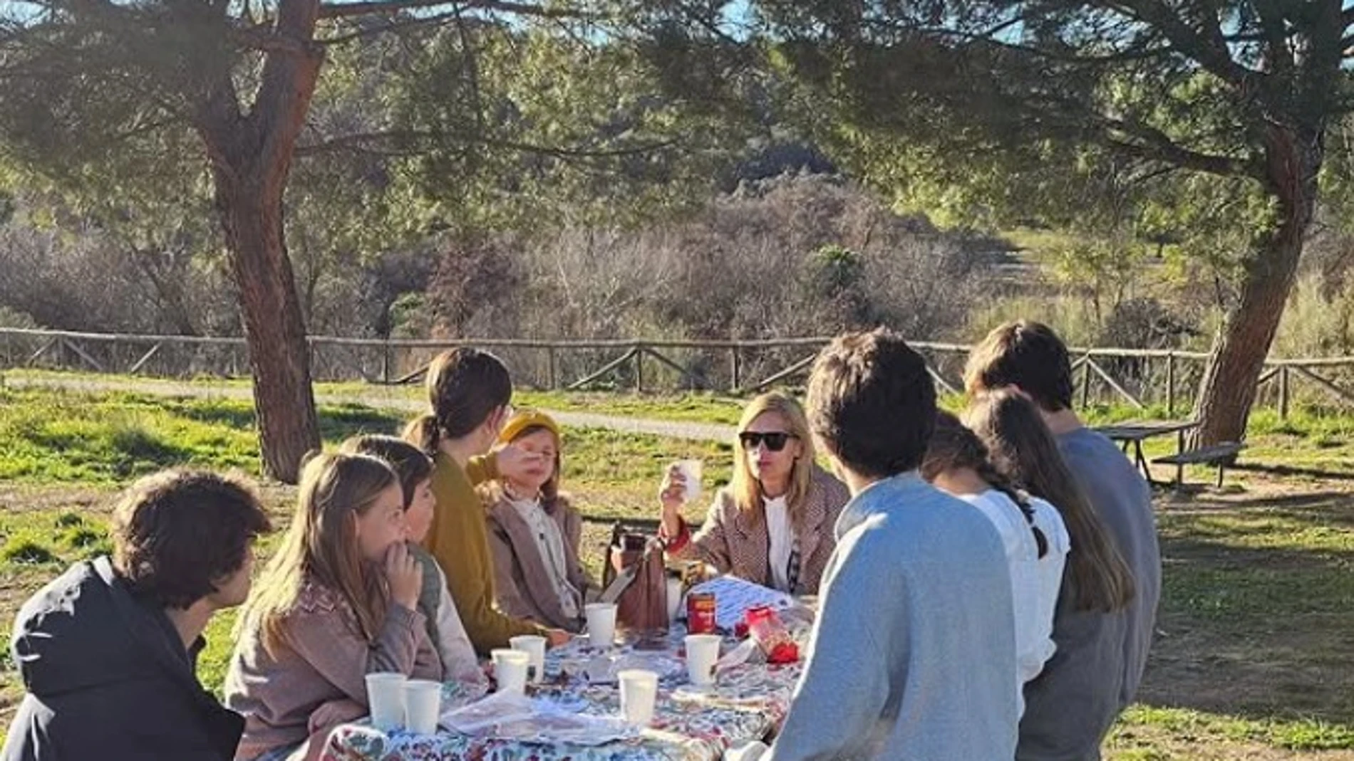 Foto familia de 7paresdekatiuskas