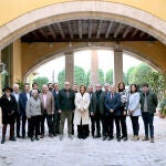 La alcaldesa agradece la respuesta de las cooperativas ante la dana, “imprescindibles en la reconstrucción”