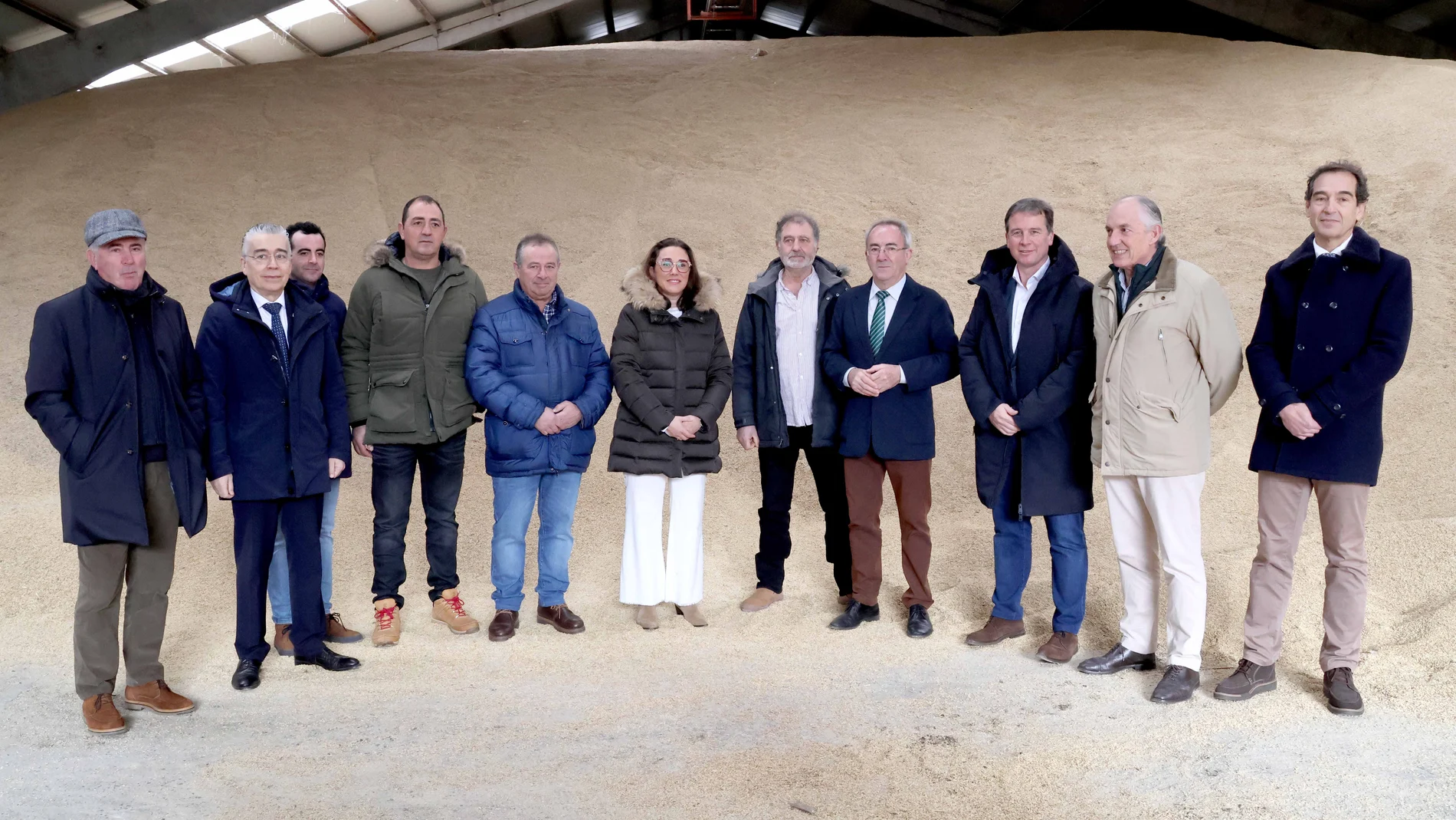 La consejera durante su visita a la SAC de Villadiego, en la provincia de Burgos