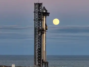 Así es Starship v2, el megacohete de nueva generación que SpaceX lanza este lunes. Así es Starship v2, el megacohete de nueva generación que SpaceX lanza este lunes.