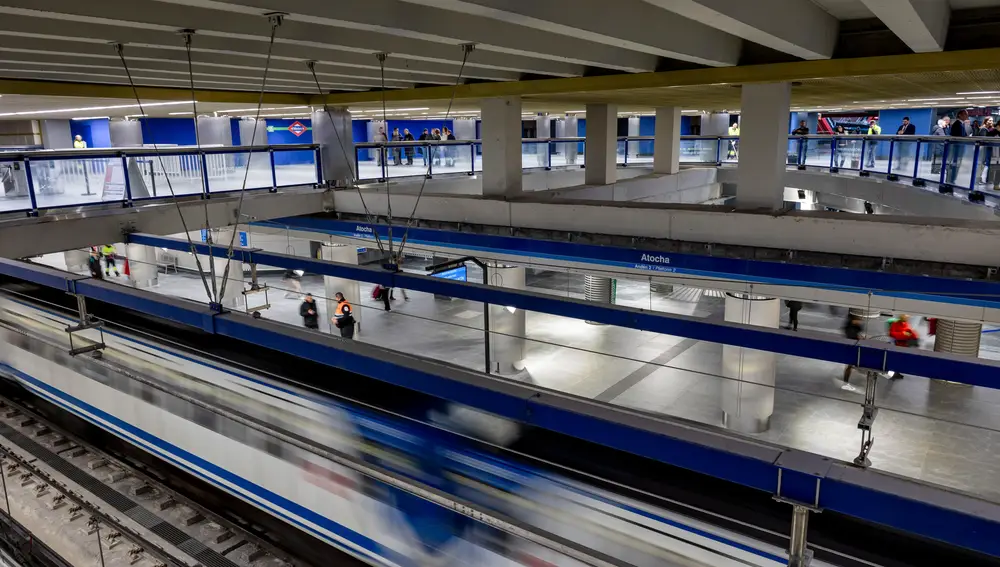 Díaz Ayuso asiste al acto de apertura de la remodelación del vestíbulo de la Estación de Atocha