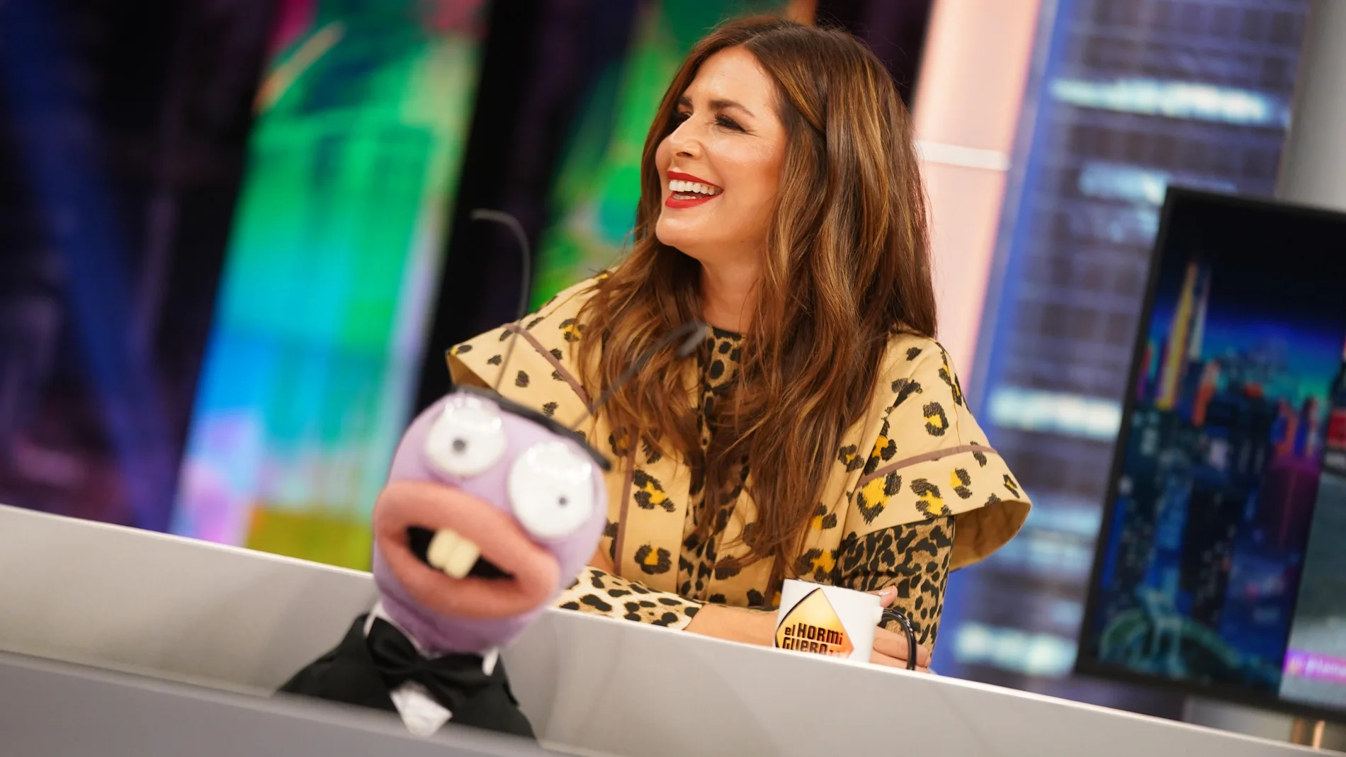 Nuria Roca con look de leopardo.