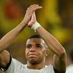 MADRID.-La Federación Francesa no ha enviado información a la UEFA sobre el conflicto entre Kylian Mbappé y el PSG