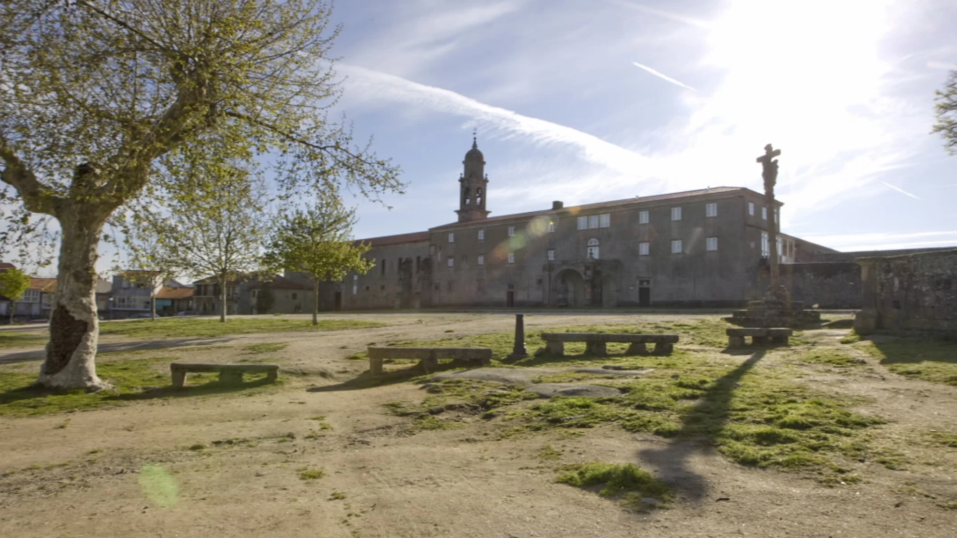 Exterior del monasterio.