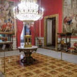 Tras 27 años, los 'stradivarius' de Carlos III saldrán de su residencia, el Palacio Real de Madrid, para acudir a una cita al Teatro Real a beneficio de la dana