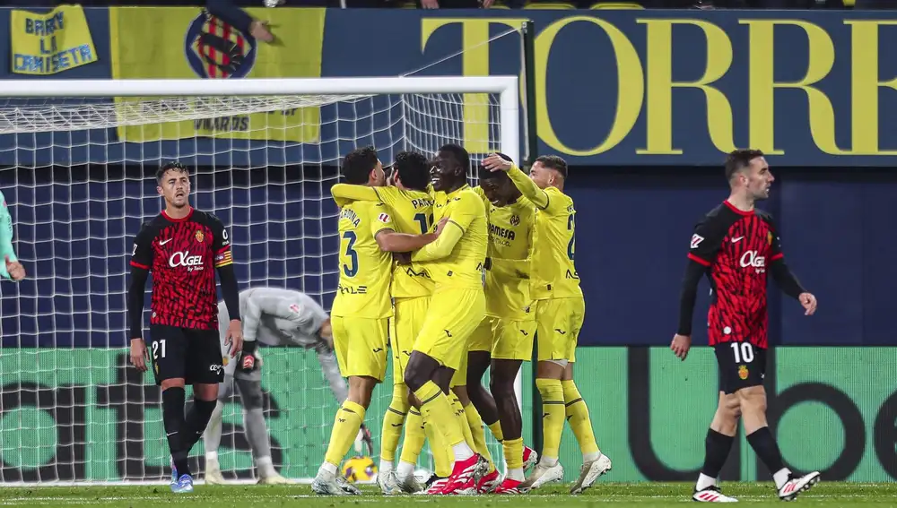 Fútbol/Primera.- (Crónica) El Villarreal arrasa al Mallorca en siete minutos