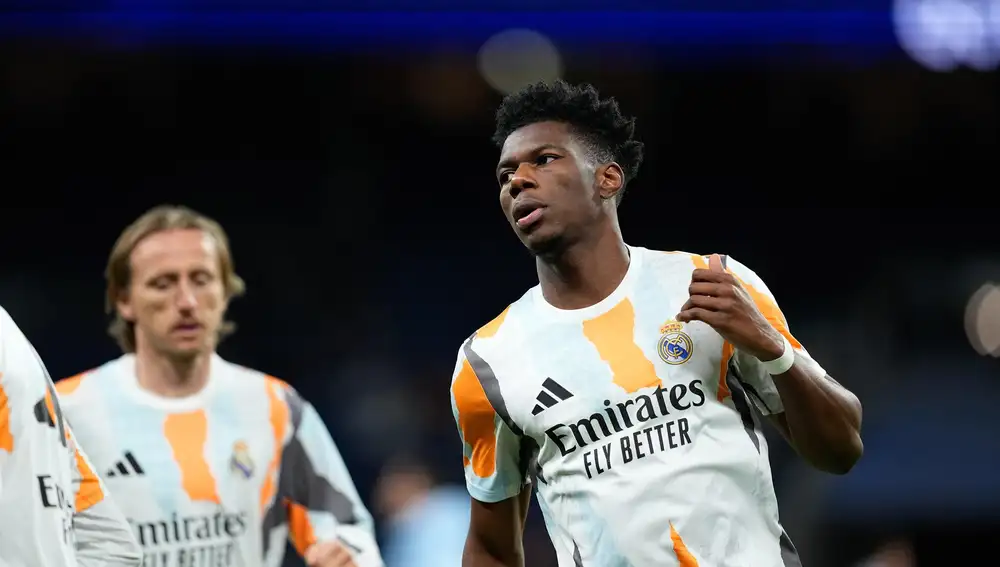 Fútbol/Champions.- El centrocampista francés Aurélien Tchouameni vuelve a la convocatoria del Real Madrid en Champions