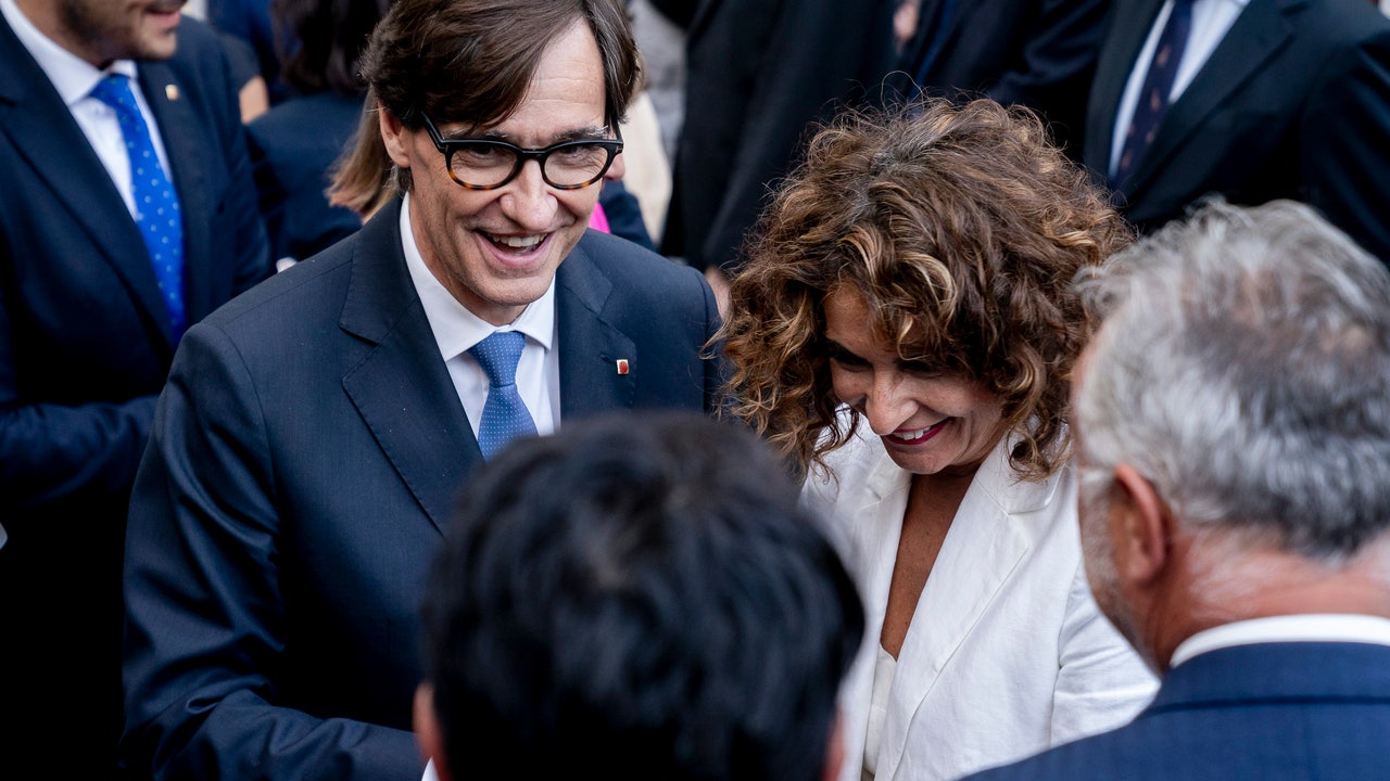 Montero acelera el modelo de financiación y ERC enfría las prisas