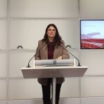 La portavoz de Junts en el Parlament, Mònica Sales, en rueda de prensa