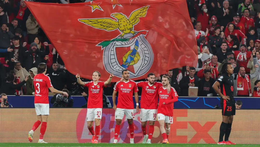 UEFA Champions League - Benfica vs Barcelona