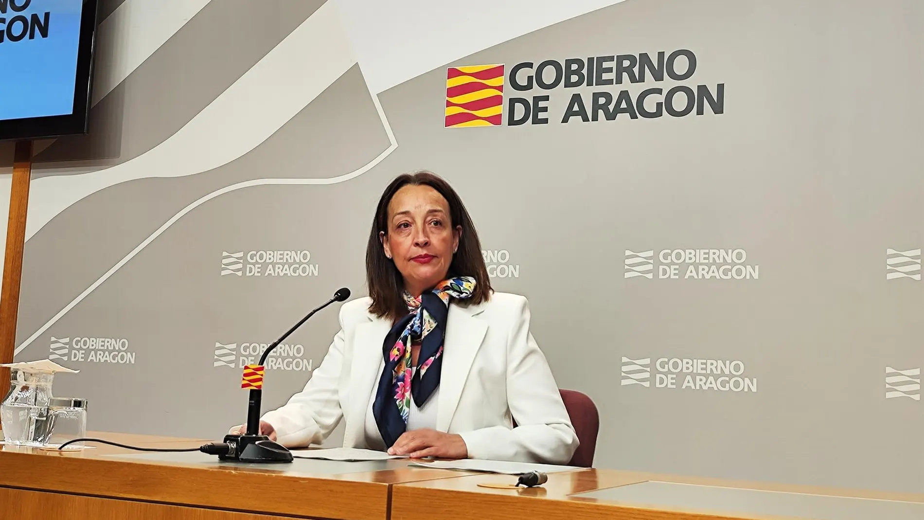 Aragón exige al Gobierno que aclare cuántos migrantes han llegado a la Base Aérea de Zaragoza y dónde están