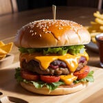 Ni hamburguesa ni pizza: el alimento de comida rápida que debes evitar pedir a toda costa 