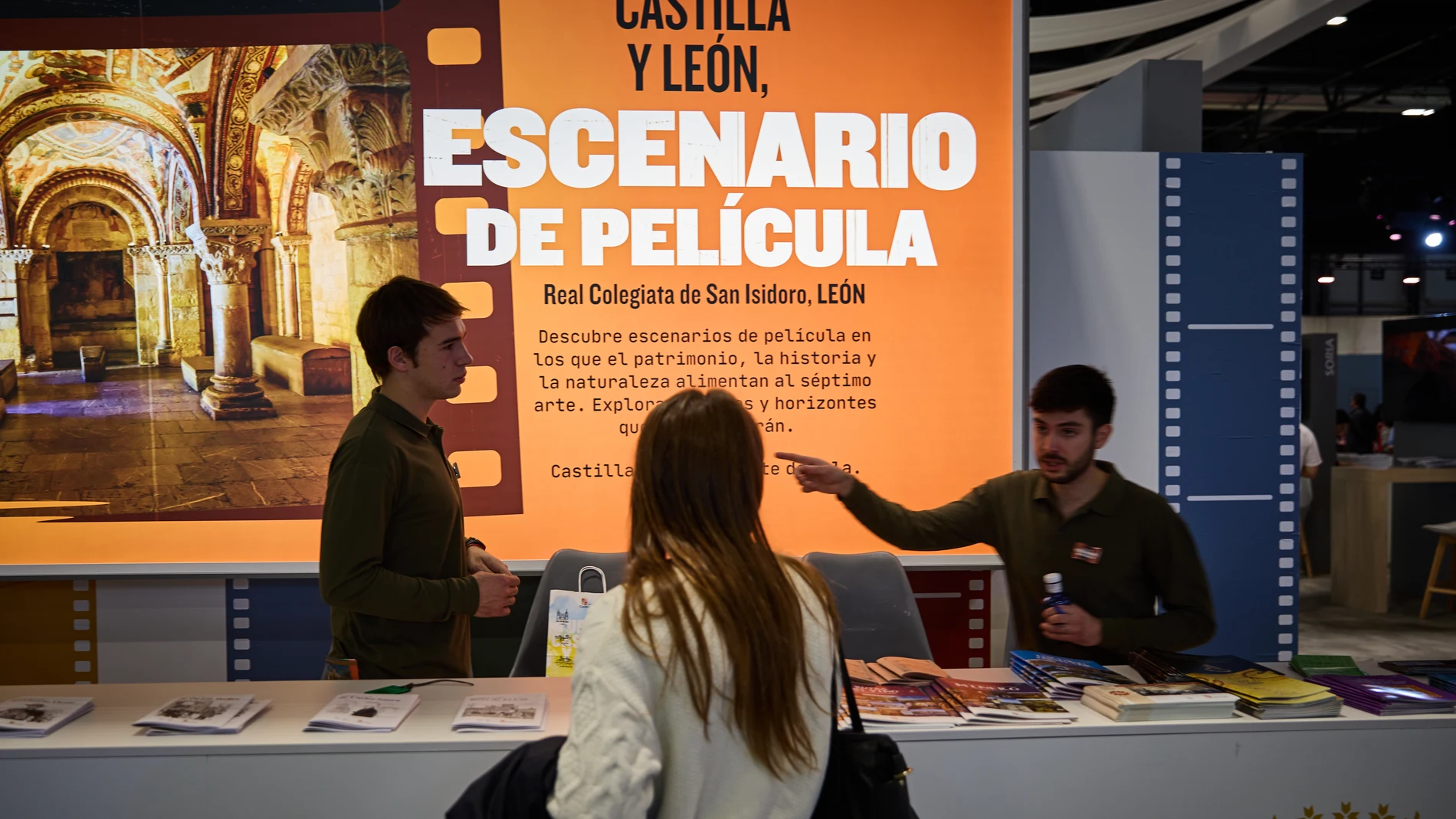 Stand Castilla y León. Ambiente 45ª Feria Internacional del Turismo (Fitur)