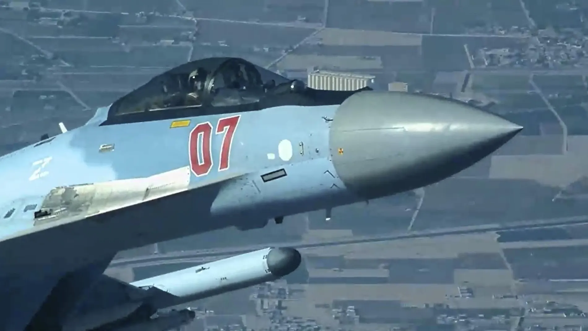Irán.- Irán confirma la compra a Rusia de aviones de combate Su-35