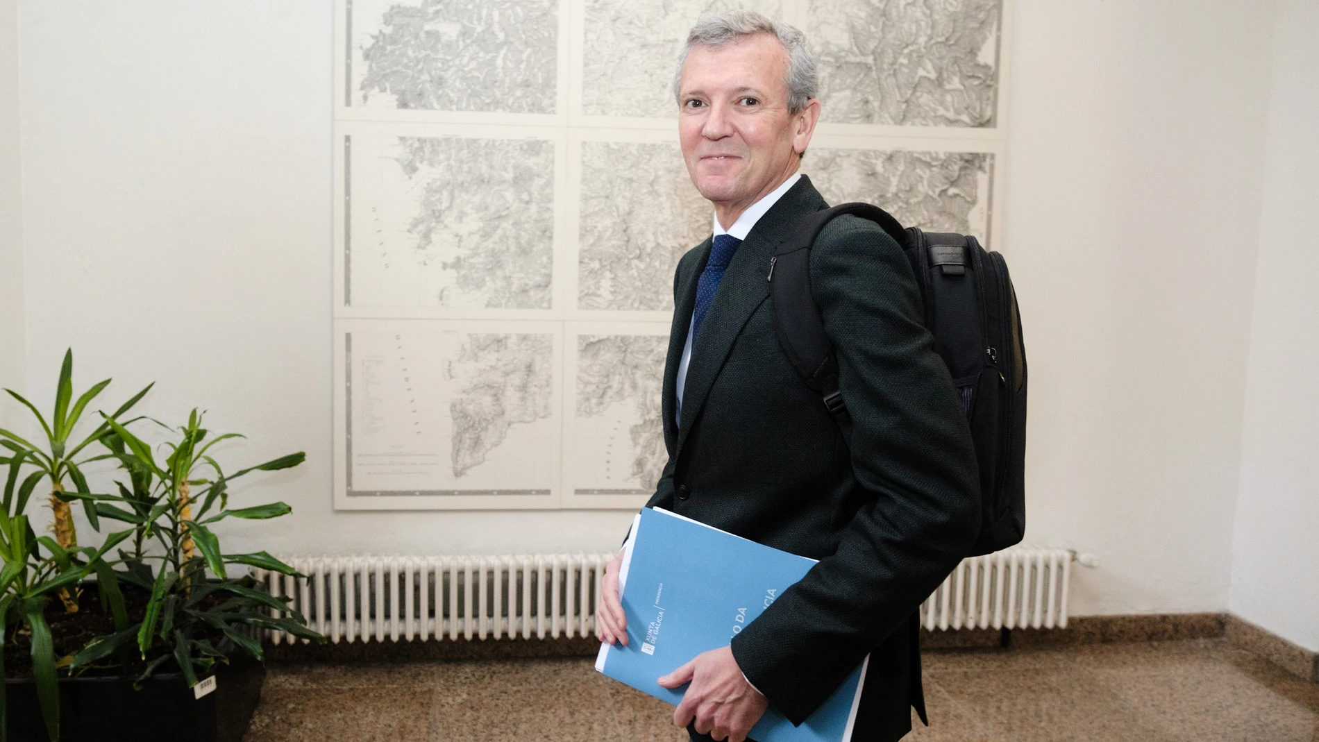 El presidente de la Xunta, Alfonso Rueda, antes de la rueda de prensa del Consello de la XuntaREMITIDA / HANDOUT por DAVID CABEZON @ XUNTAFotografía remitida a medios de comunicación exclusivamente para ilustrar la noticia a la que hace referencia la imagen, y citando la procedencia de la imagen en la firma27/01/2025