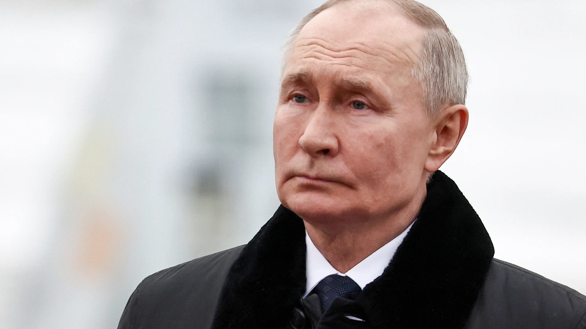 Russian President Vladimir Putin attends a wreath laying commemoration ceremony at the Piskaryovskoye Cemetery where most of the Leningrad Siege victims were buried, marking the 81st anniversary of the World War II battle that lifted the Nazi siege of Leningrad, in St. Petersburg, Russia, Monday, Jan. 27, 2025. (Mikhail Tereshchenko, Sputnik, Kremlin Pool Photo via AP)