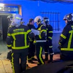 Una anciana de 91 años intoxicada muy grave en un incendio en Parla (Madrid)