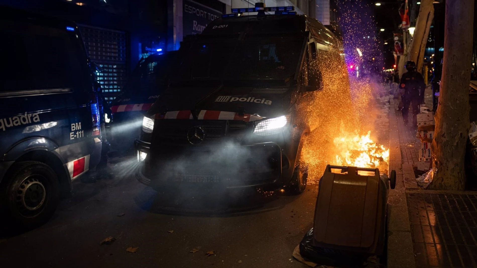 Finaliza la manifestación en contra del desalojo de la Antiga Massana con dos detenidos