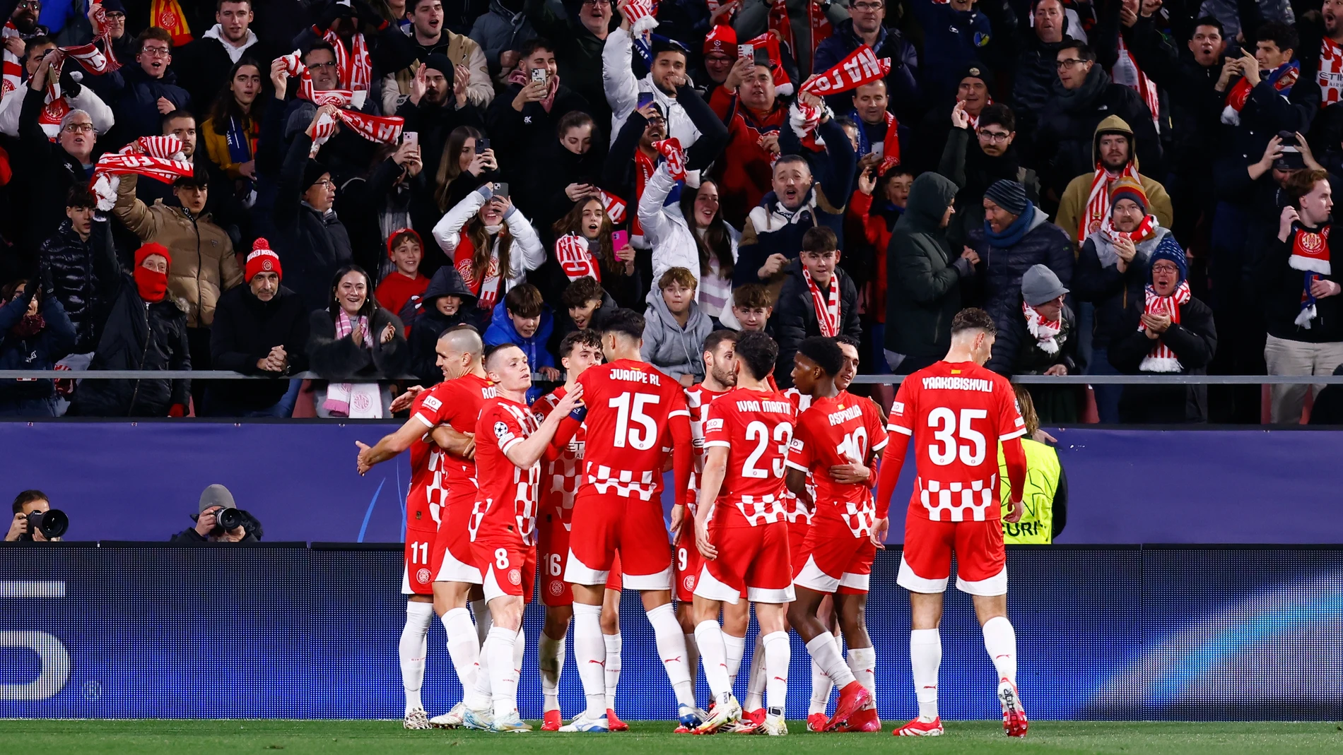 Arnaut Danjuma of Girona FC celebrates a goal with teammates during the UEFA Champions League 2024/25 League Phase MD8 match between Girona FC and Arsenal FC at Estadio de Montilivi on January 29, 2025, in Girona, Spain.AFP7 29/01/2025 ONLY FOR USE IN SPAIN