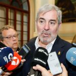 Semana "crucial" para Canarias en las negociaciones sobre el reparto de menores migrantes