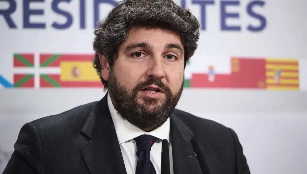 López Miras critica que el CPFF "va un mes tarde" y "supeditado al calendario andaluz" de Montero