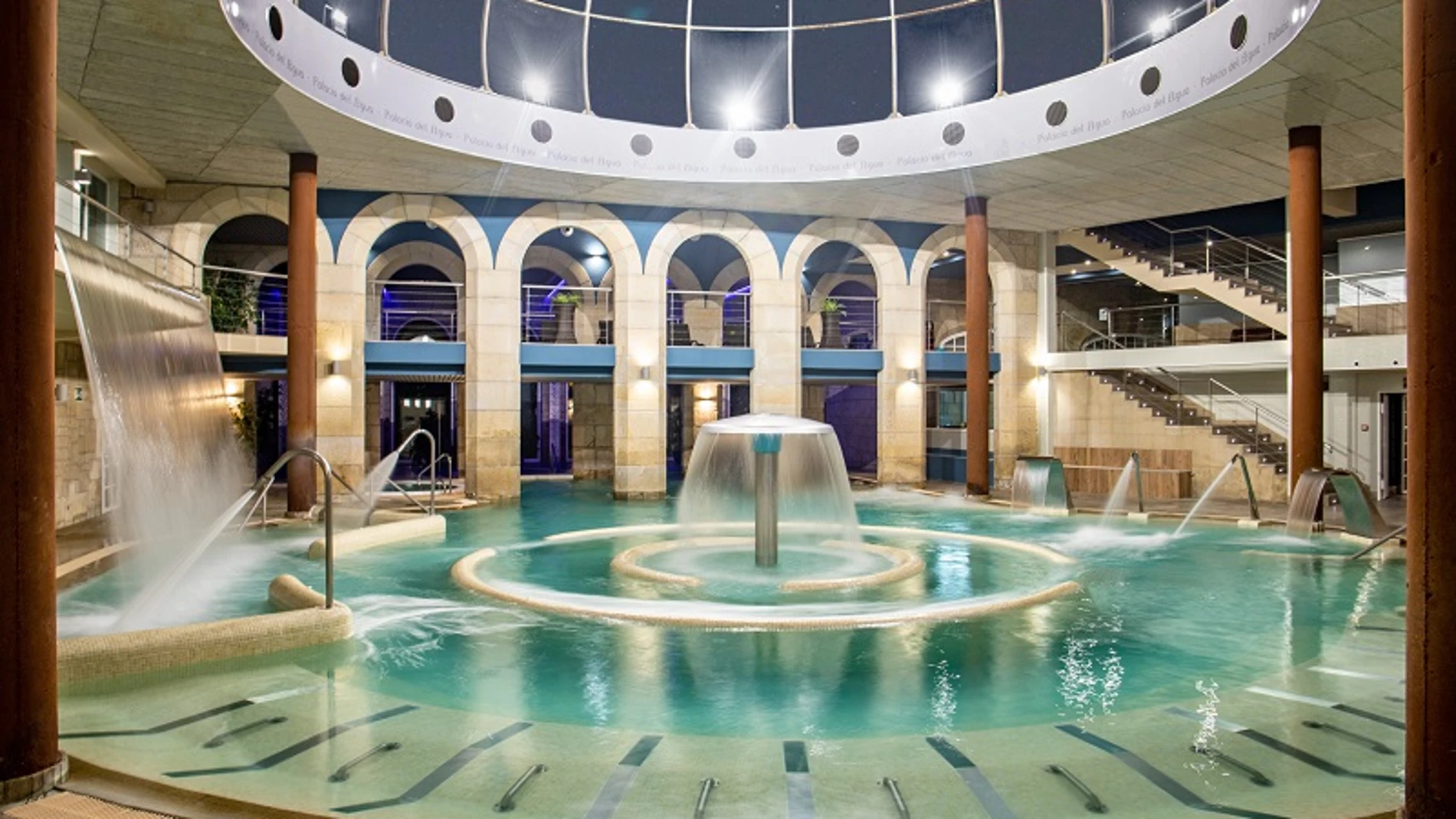 Nuevo Palacio del Agua.