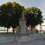 La Cruz de los Caídos en la Plaza de la Paz de Dueñas