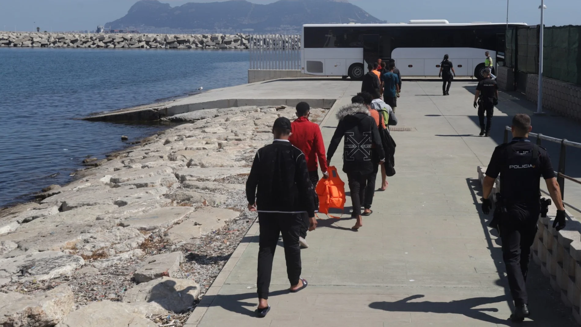 Personas rescatas en Barbate