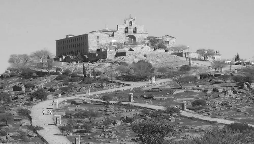 Vista general del Santuario de la Virgen de la Cabeza
