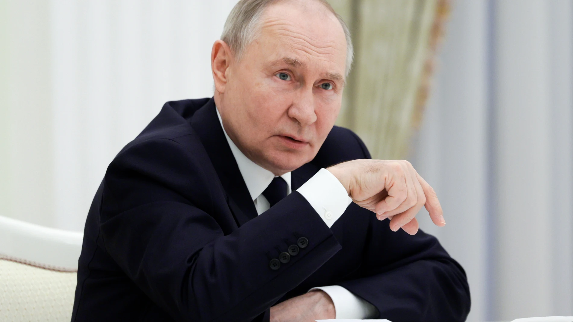 Russian President Vladimir Putin meets with winners of the 2024 Presidential Prize in Science and Innovation for Young Scientists at the Kremlin in Moscow, Russia, Thursday, Feb. 6, 2025. (Gavriil Grigorov, Sputnik, Kremlin Pool Photo via AP)
