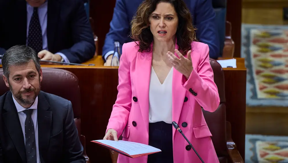 Primero pleno del año 2025 en la Asamblea de Madrid. La Presidenta de la Comunidad, Isabel Díaz Ayuso. © Alber