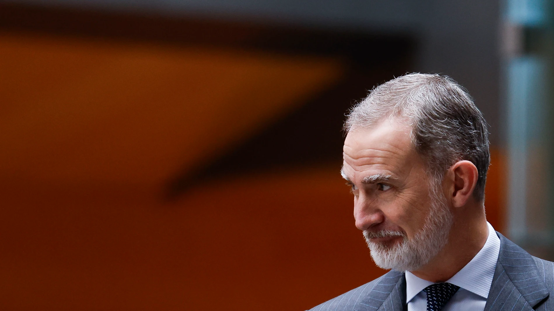 MADRID (ESPAÑA), 11/02/2025.- El rey Felipe VI asiste a la celebración del XXV aniversario de la Cátedra Príncipe de Asturias de la universidad de Georgetown en un acto celebrado en Madrid. EFE/ Javier Lizón