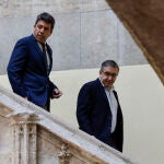 Mazón asiste a la presentación de la campaña sobre la elección de la lengua base en los centros educativos