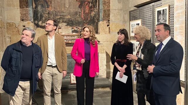 Mar Sancho con los miembros de la asociación de amigos de la Filmoteca de Castilla y León