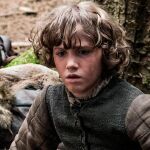 ¿Recuerdas a Rickon Stark? Ahora te sirve cafés en Derry