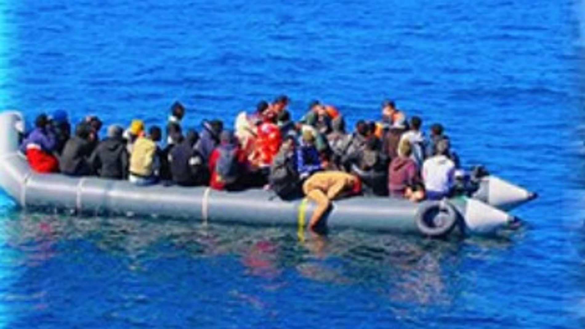 LOs in migrantes, momentos antes de ser auxiliados